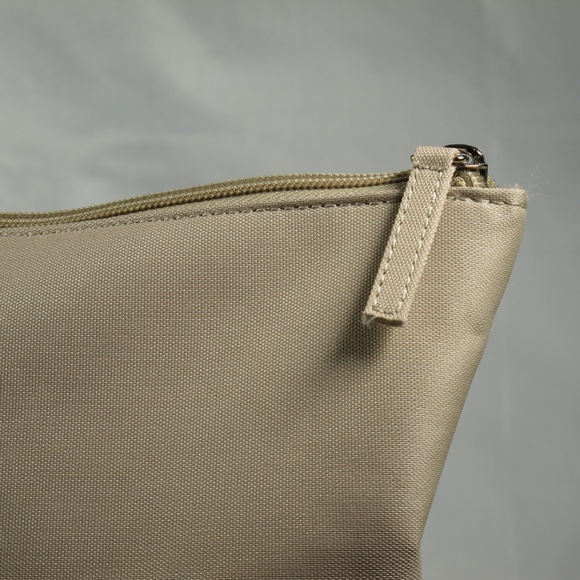 CHINESE LAUNDRY NYLON TOTE BAG - Picture 7 of 8